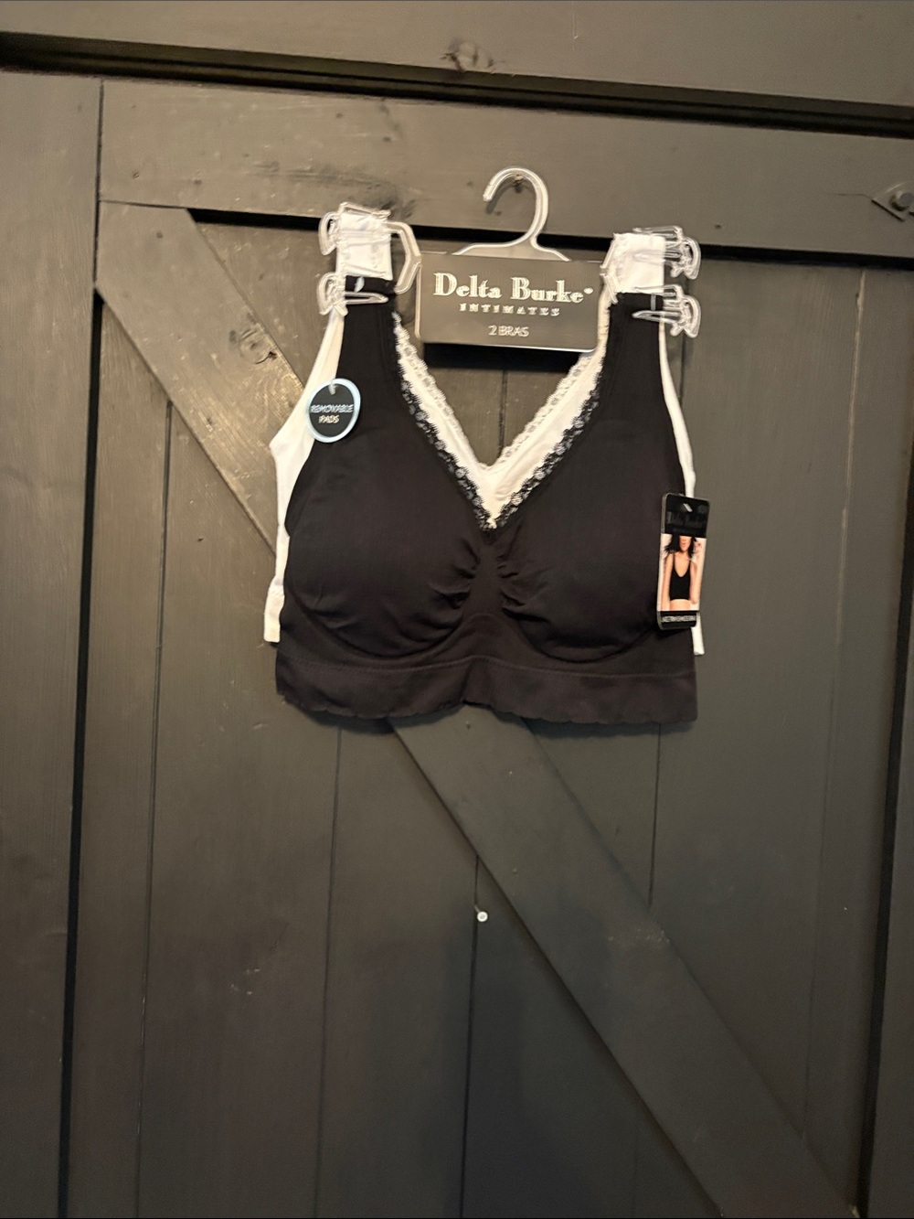 Delta Burke Black and White Lace-Trim Wireless Bra Duo